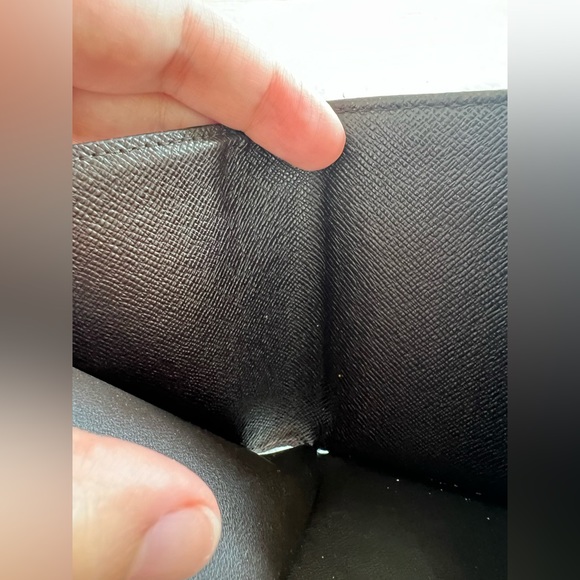 Authentic Louis Vuitton damier ebene Elise Trifold Coin wallet - Picture 2 of 10